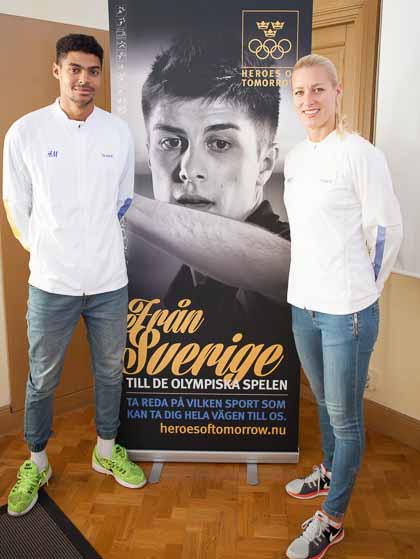 Michel Tornéus, friidrott och Danijela Rundqvist, ishockey inspirerade ledarna i projektet Heroes of Tomorrow under lördagens workshop. Foto: SOK